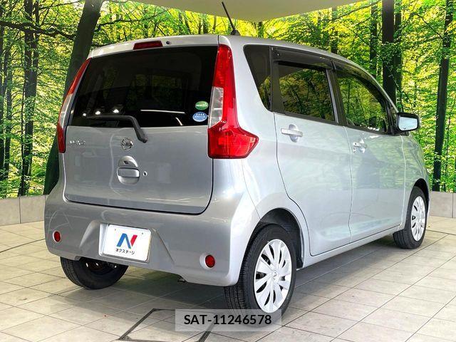 Nissan DAYZ 2018-03 6904119-16