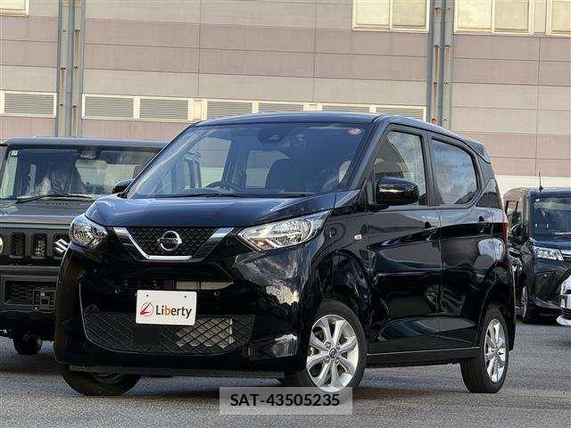 Nissan DAYZ 2022-07 6904073-4