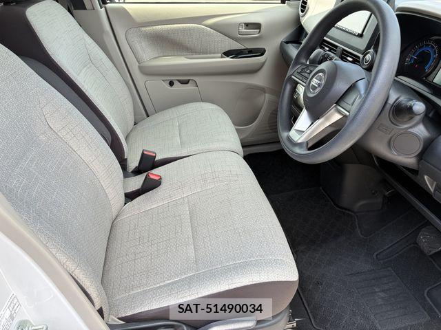 Nissan DAYZ 2022-04 6904108-13