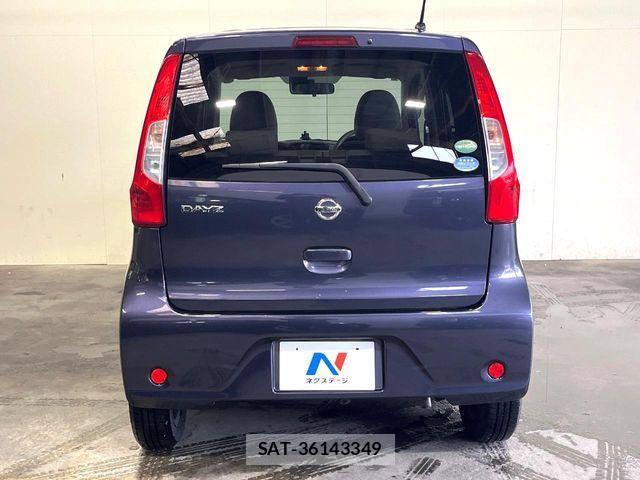 Nissan DAYZ 2017-04 6904146-15