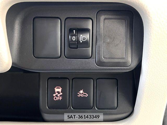 Nissan DAYZ 2017-04 6904146-5