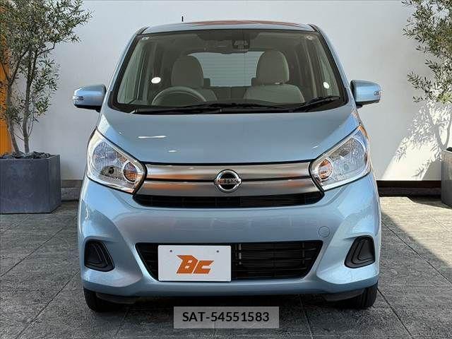 Nissan DAYZ 2017-06 6904147-8