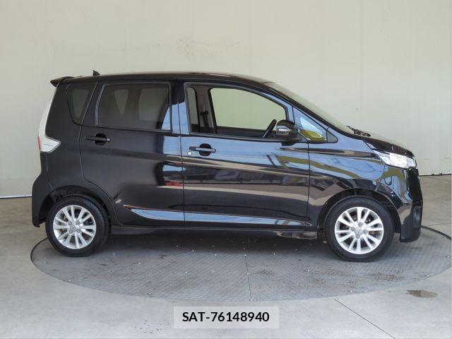 Nissan DAYZ 2015-01 6904155-16