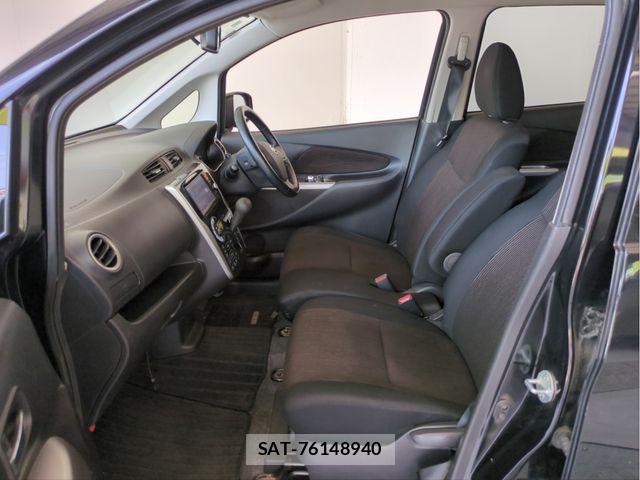 Nissan DAYZ 2015-01 6904155-3
