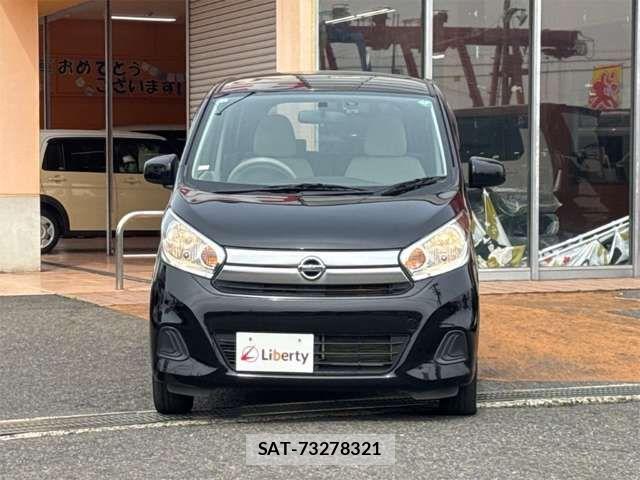 Nissan DAYZ 2019-02 6904133-6