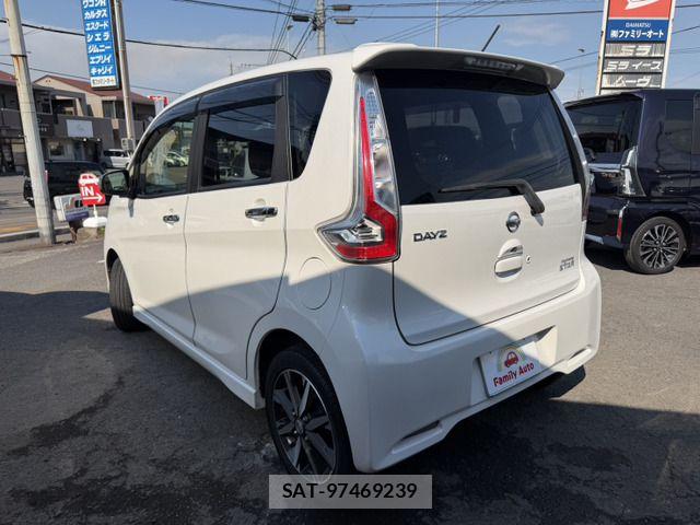 Nissan DAYZ 2016-08 6993072-16