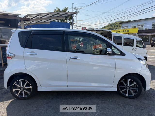 Nissan DAYZ 2016-08 6993072-5