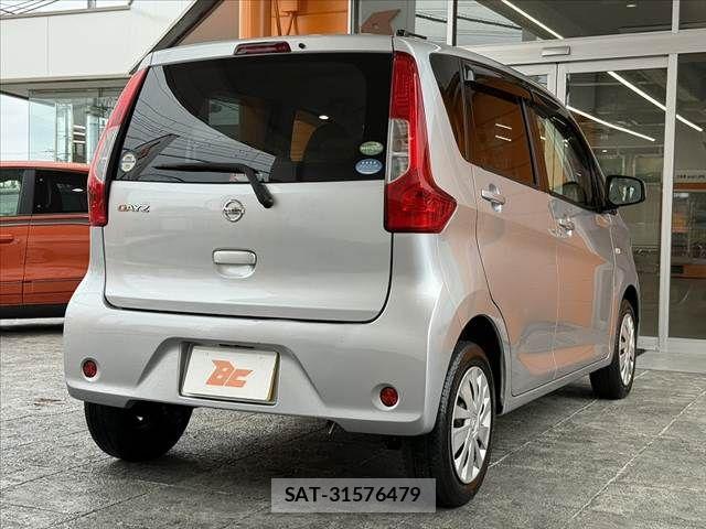 Nissan DAYZ 2017-02 7020333-14
