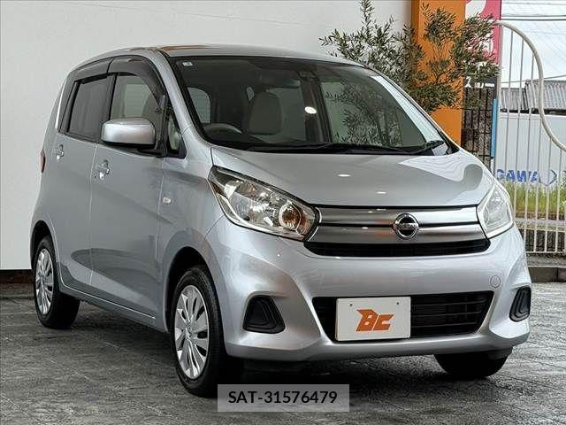 Nissan DAYZ 2017-02 7020333-7