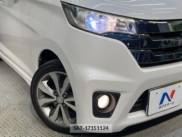 Nissan DAYZ 2014-02 7058209-12