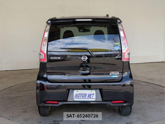 Nissan DAYZ 2016-03 7058217-18