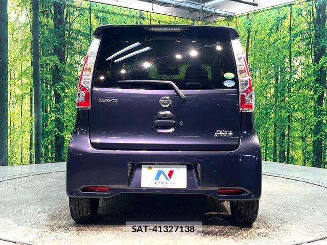 Nissan DAYZ 2017-05 7058205-14