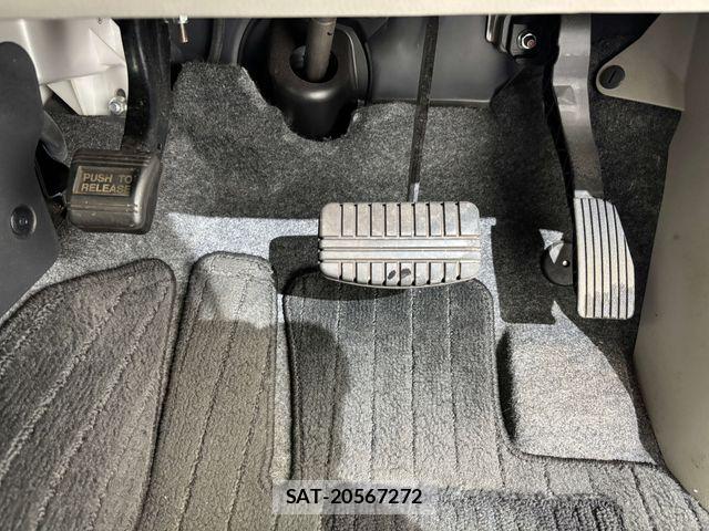 Nissan DAYZ 2015-03 7058214-22