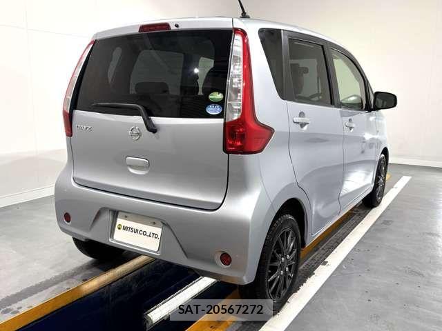 Nissan DAYZ 2015-03 7058214-7