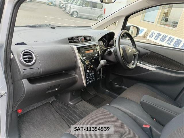 Nissan DAYZ 2015-07 7058220-10