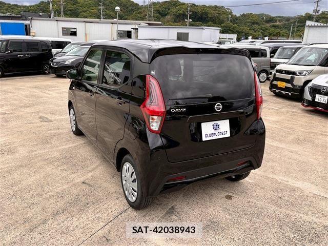 Nissan DAYZ 2023-07 7058199-12
