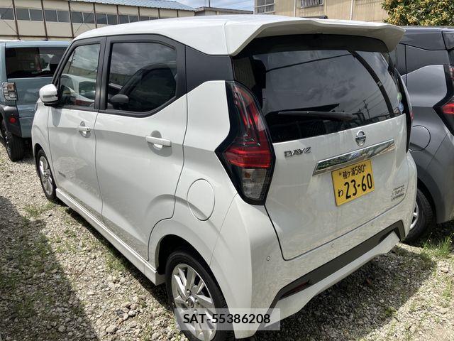Nissan DAYZ 2021-02 7217286-2