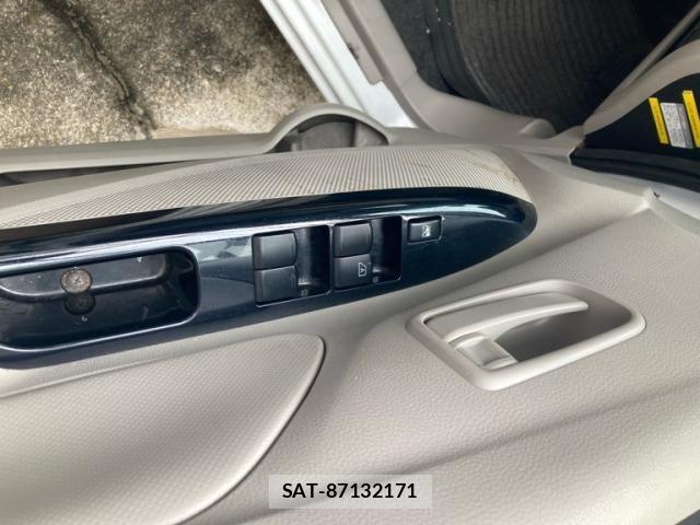 Nissan DAYZ 2014-04 7217171-9