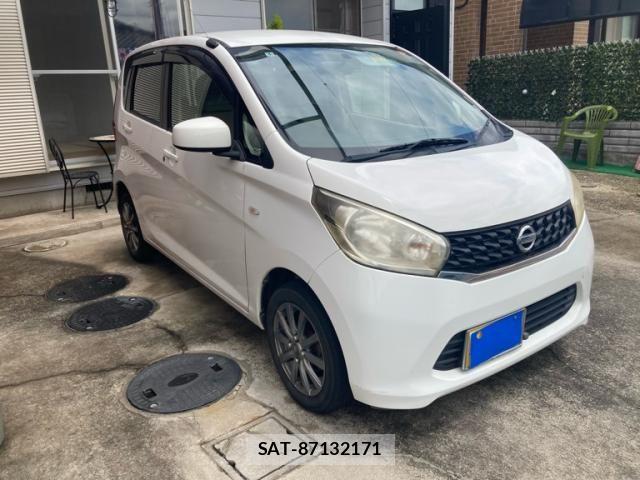 Nissan DAYZ 2014-04 7217171-1