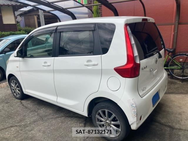 Nissan DAYZ 2014-04 7217171-3