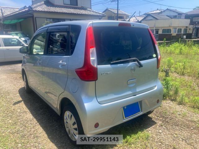 Nissan DAYZ 2016-02 7217205-4