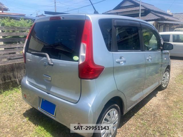Nissan DAYZ 2016-02 7217205-5
