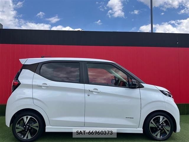 Nissan DAYZ 2021-09 7217313-6