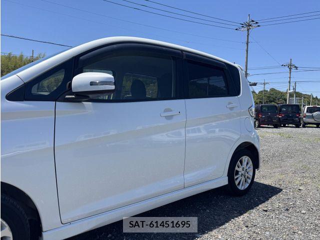 Nissan DAYZ 2013-07 7217152-3