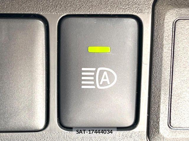 Nissan DAYZ 2018-02 7217218-5