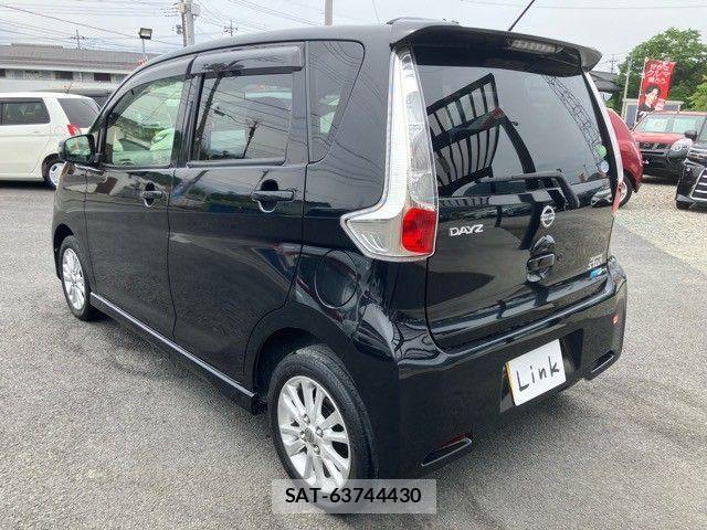 Nissan DAYZ 2014-12 7217179-7