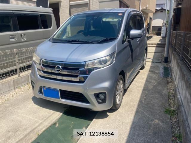 Nissan DAYZ 2015-07 7217181-1