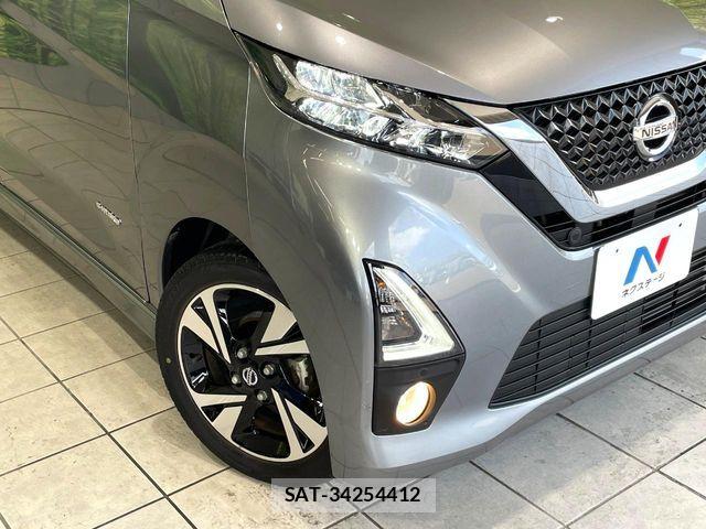 Nissan DAYZ 2019-04 7217230-11