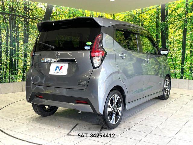 Nissan DAYZ 2019-04 7217230-16