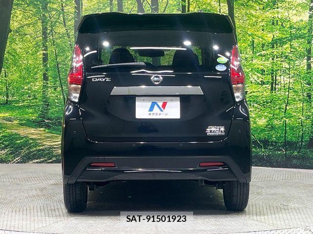 Nissan DAYZ 2019-06 7217231-15