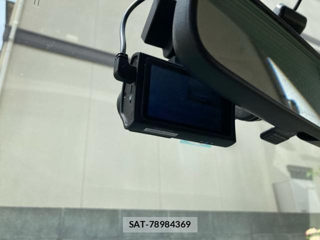 Nissan DAYZ 2015-07 7217192-21