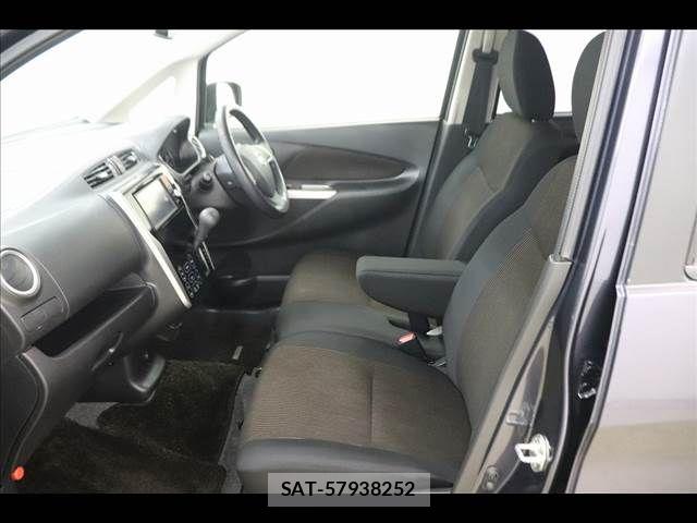Nissan DAYZ 2014-01 7217167-9