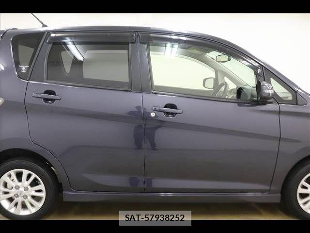 Nissan DAYZ 2014-01 7217167-18