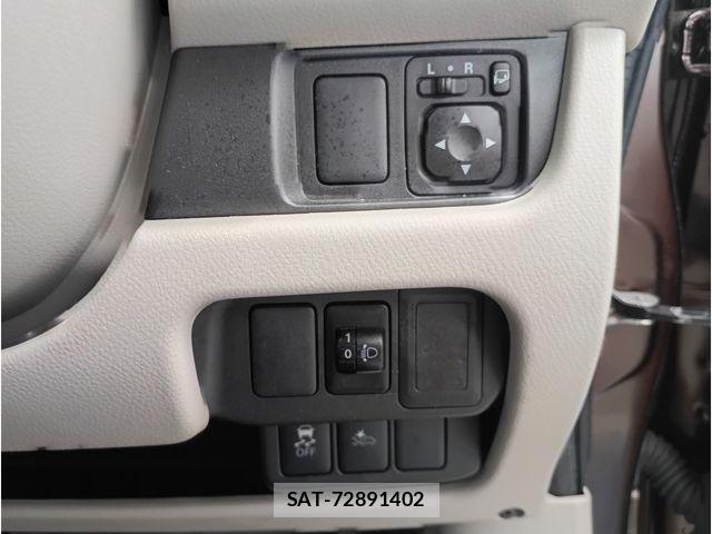 Nissan DAYZ 2018-07 7217221-3