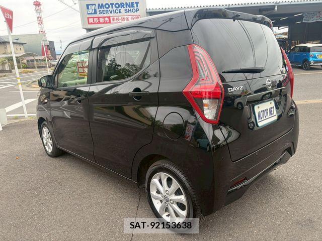 Nissan DAYZ 2021-04 7217310-18