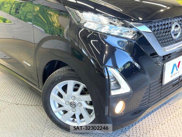 Nissan DAYZ 2020-05 7217256-11