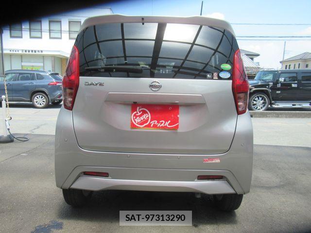 Nissan DAYZ 2019-09 7217248-11