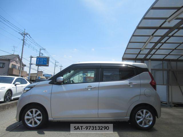 Nissan DAYZ 2019-09 7217248-3