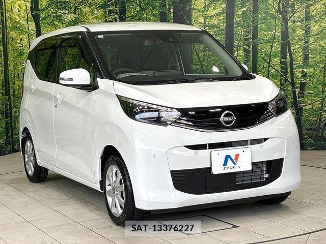Nissan DAYZ 2025-05 7217337-15