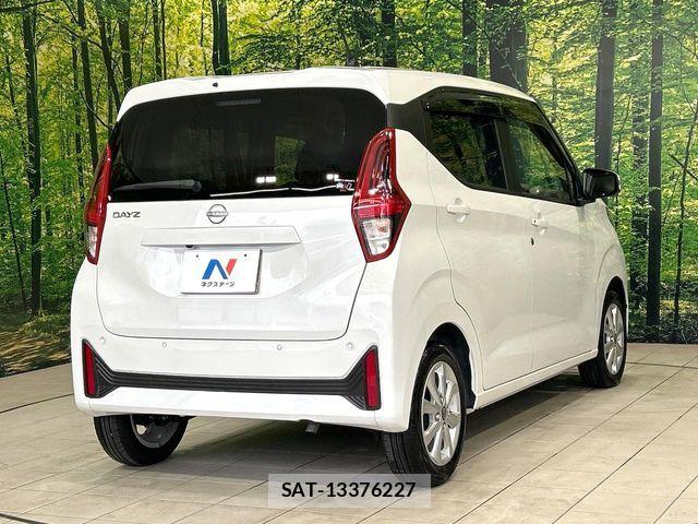 Nissan DAYZ 2025-05 7217337-16