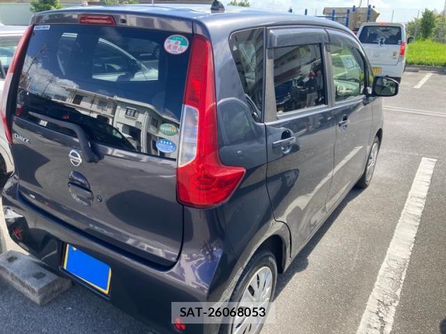 Nissan DAYZ 2017-06 7217214-3