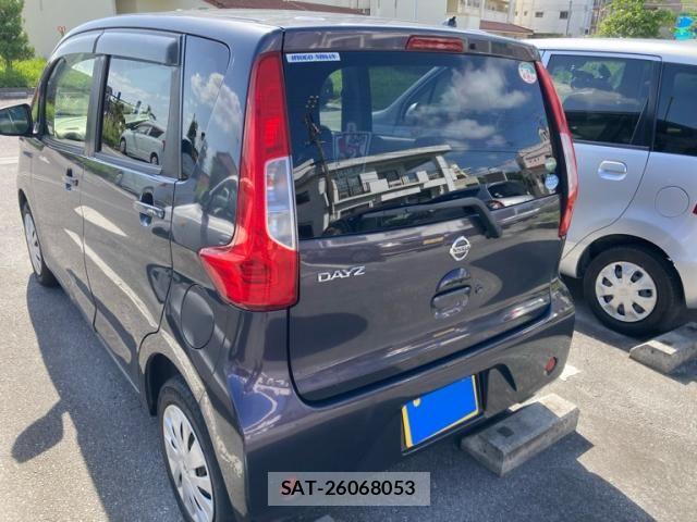Nissan DAYZ 2017-06 7217214-4