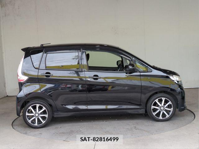 Nissan DAYZ 2015-11 7217203-16