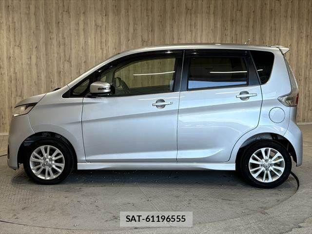 Nissan DAYZ 2013-08 7217162-19