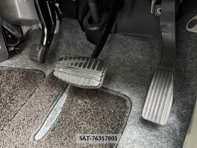 Nissan DAYZ 2015-05 7217186-14