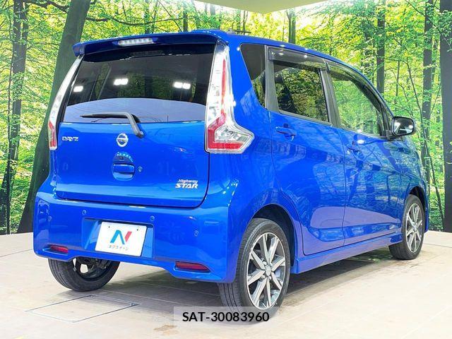 Nissan DAYZ 2018-10 7217223-16